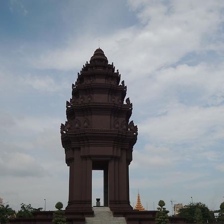 Golden Boat Guesthouse Phnom Penh Exterior foto