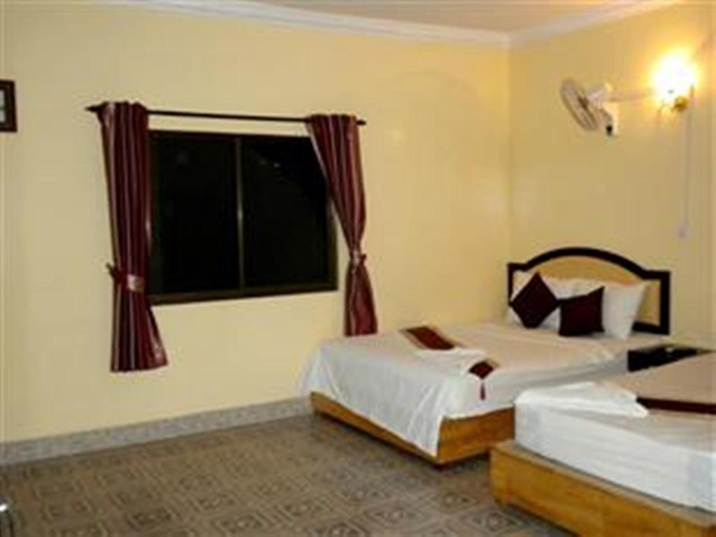 Golden Boat Guesthouse Phnom Penh Exterior foto